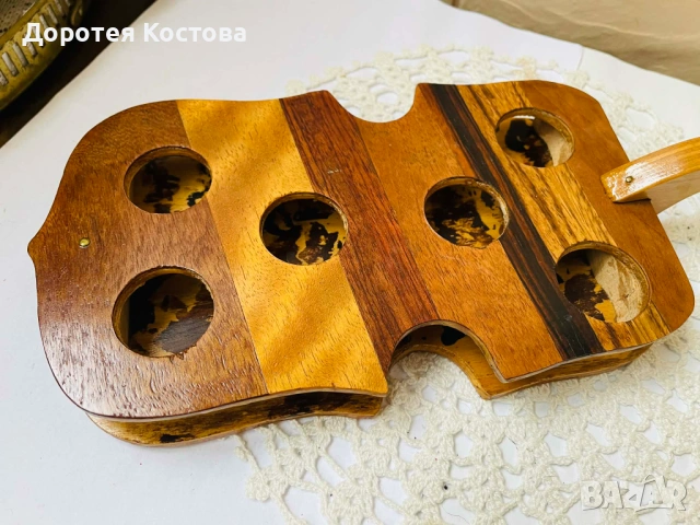 Красива цигулка с 6 чаши за ш0тове от Англия, снимка 3 - Антикварни и старинни предмети - 53587921