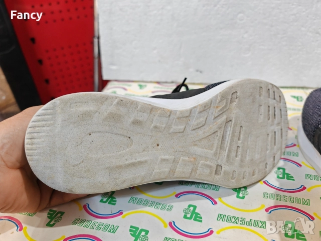 Мъжки маратонки Puma 42 номер , снимка 5 - Маратонки - 52748143