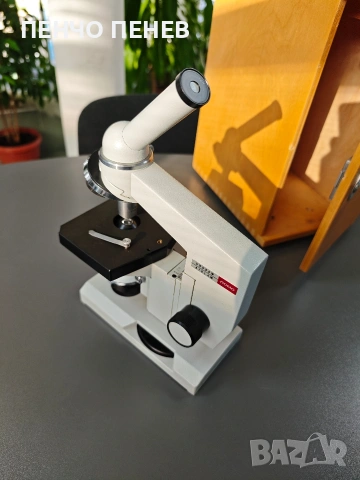 Лабораторен микроскоп ЛОМО Биолам