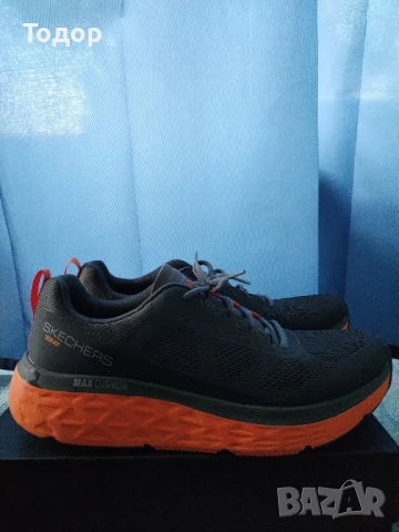 Skechers Max Cushioning Delta 45 номер , снимка 1
