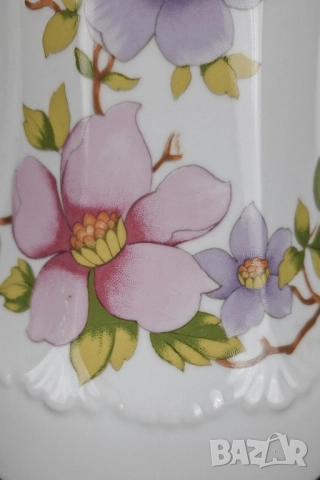 Mitterteich - Порцеланов сервиз, с нежни пастелни цветя и елегантен силует, снимка 5 - Сервизи - 52262493