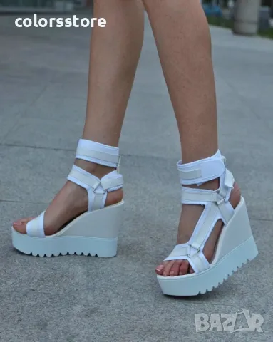 Сандали на платформа - бели с бяло ходило - KD20