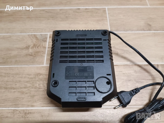 Bosch AL 3620 CV зарядно 14.4 - 36V, снимка 4 - Други инструменти - 52577058