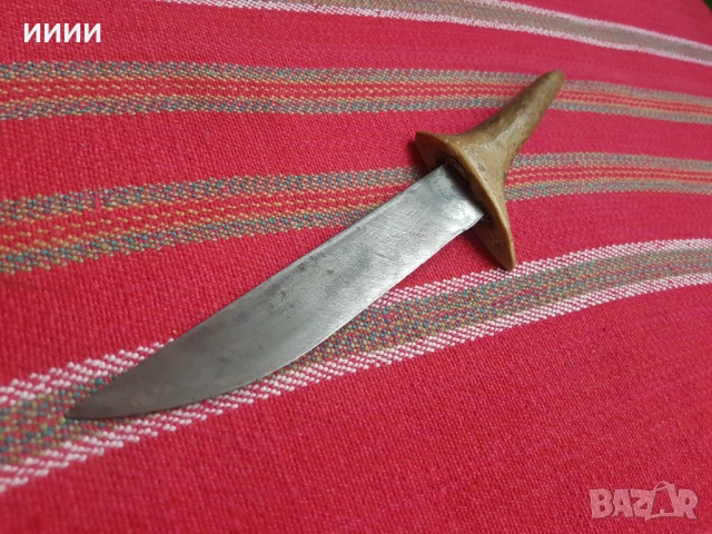 Ловен нож с рогова дръжка  