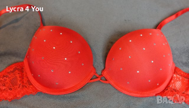 H&М 75A червен сутиен с големи подплънки, снимка 8 - Бельо - 36676314