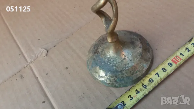 масивен бронзов свещник , снимка 7 - Антикварни и старинни предмети - 48524252