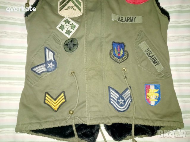 Елек на MAX WEARS, снимка 4 - Елеци - 40123911