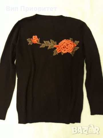 Плетена мека и приятна блуза Роза , много женствена, комфортно усещане за лукс. Розата е 3Д коприна., снимка 3 - Блузи с дълъг ръкав и пуловери - 37456987