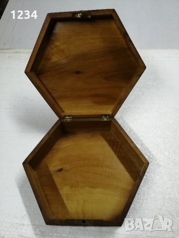 Шестоъгълна дървена кутия 21 х 10.5 h 7 см. , снимка 3 - Други стоки за дома - 32328670