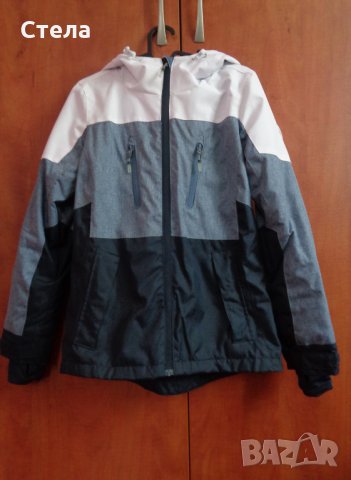 Дамско  / детско спортно яке, ново, с етикет, снимка 6 - Якета - 32240374