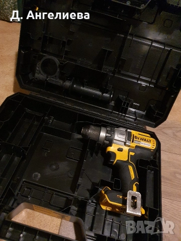 Винтоверт/бормашина Dewalt DCD99
