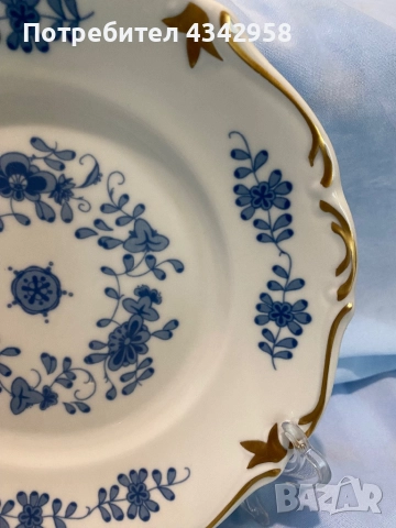 Reichenbach.1968 г. Порцеланов сет с златен кант., снимка 3 - Антикварни и старинни предмети - 52126966