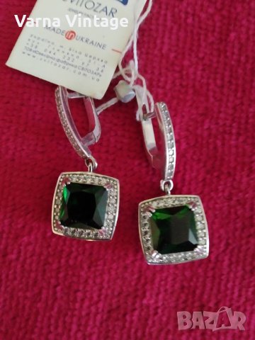 Много красиви сребърни обеци със зелени алпинити, снимка 2 - Обеци - 43570301