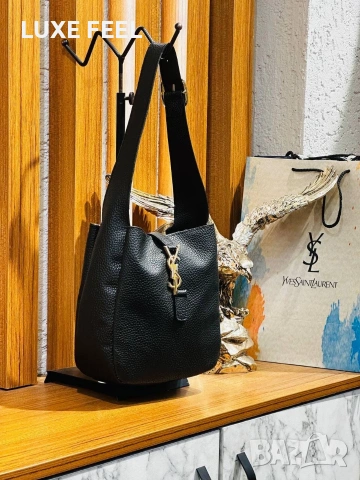 Yves Saint Laurent 💎Дамски Чанти , снимка 8 - Чанти - 53573749