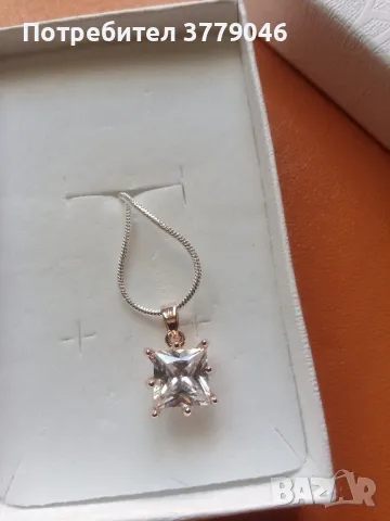 Колие с кристал, снимка 9 - Колиета, медальони, синджири - 50322392