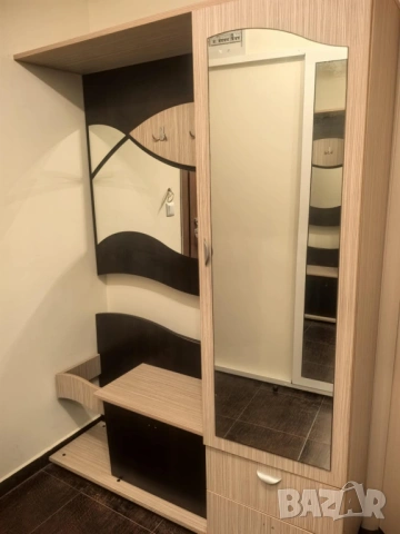 Портманто за коридор