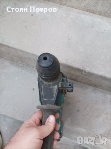 Къртач перфоратор Makita 850W HR3000C, снимка 5 - Други инструменти - 43511090