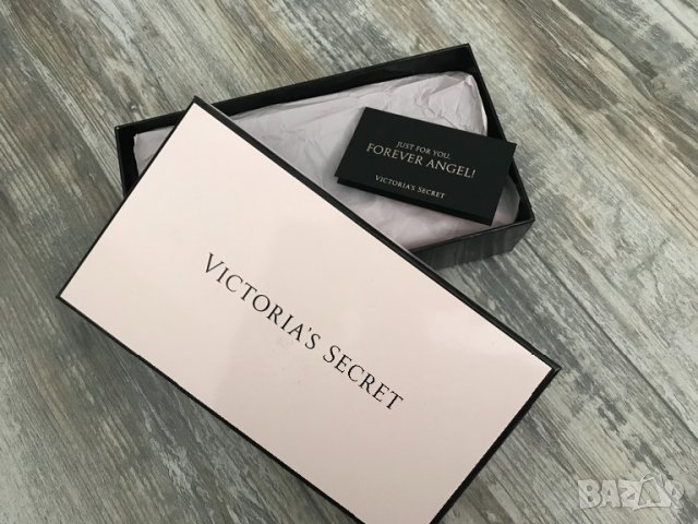 Подарък за жена Луксозен Несесер , чантичка Victoria’s Secret , Oригинална , снимка 2 - Подаръци за жени - 26382276
