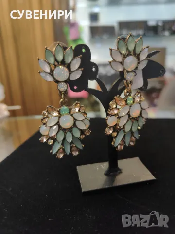 Големи обеци подходящи за повод, снимка 3 - Обеци - 49904427