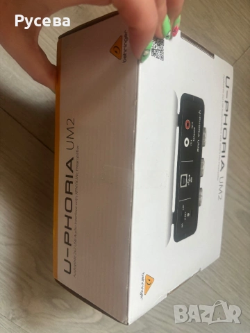 Аудио Интерфейс Behringer U-Phoria UM2, снимка 2 - Еквалайзери - 53451238