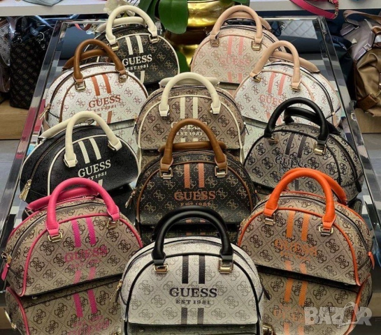 чанти guess 20х12см, снимка 6 - Чанти - 51440624