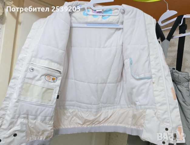 Детски ски екип 11-12 години, снимка 4 - Зимни спортове - 53290029