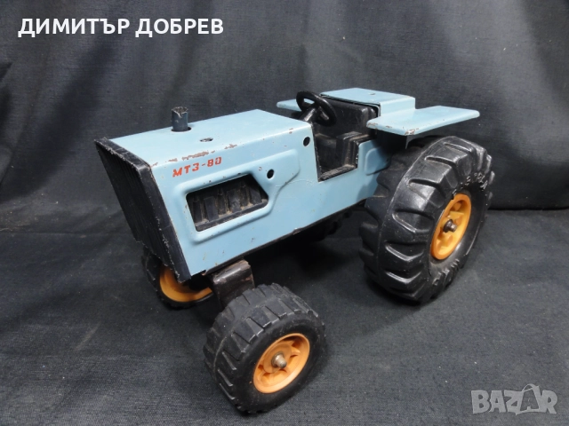 СТАРА РЕТРО СОЦ НРБ МЕТАЛНА ИГРАЧКА ТРАКТОР МИР РАЗГРАД, снимка 2 - Колекции - 52571062