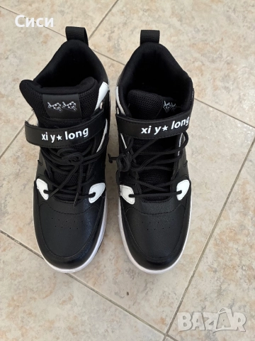 Маратонки с функция кънки, снимка 2 - Ролери, кънки - 52903220