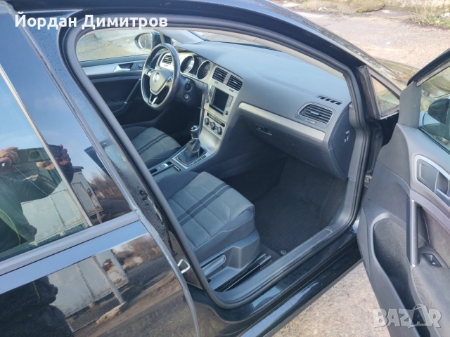 Volkswagen Golf VII 1.6 TDI , снимка 4 - Автомобили и джипове - 52628323