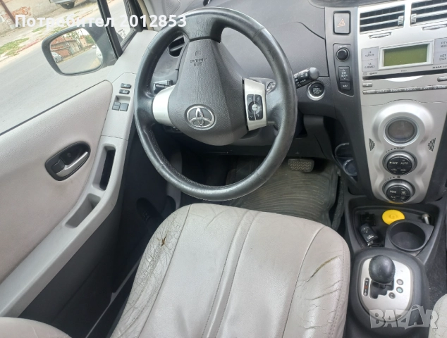 Тойота ярис 1.4 автоматик , снимка 7 - Автомобили и джипове - 52189441