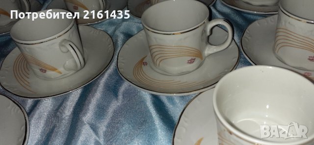 Български порцеланови чаши за късо кафе от времето на соца. , снимка 4 - Сервизи - 39386576