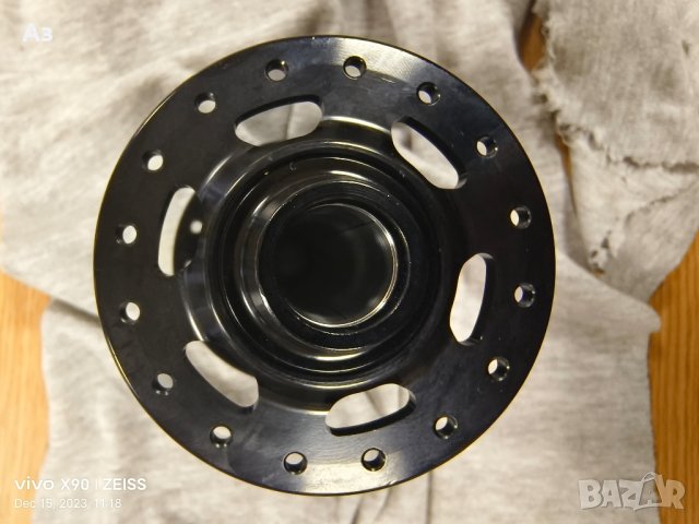 Предна главина Lapierre 15x110mm Boost 32H, снимка 2 - Части за велосипеди - 43423321