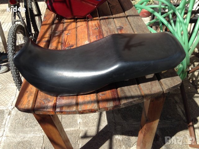 Резервоар и седалка за от Кавазаки Kawasaki GPZ Пловдив, снимка 3 - Части - 32496015