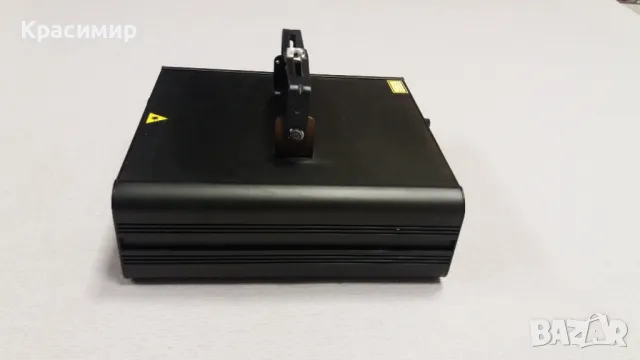 Сценичен лазерен проектор, снимка 3 - Плейъри, домашно кино, прожектори - 48958661