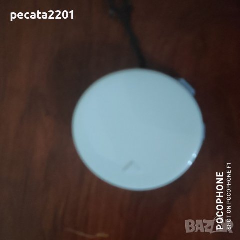 Продавам - оригинални предно дясно капаче теглич за БМВ Х6 Е71, снимка 2 - Части - 37803293