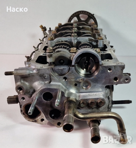 Глава Тойота Рав4 2.0 Д4Д Toyota Rav4 2.0 D4D 116 кс 2000 - 2005, снимка 2 - Части - 52055602