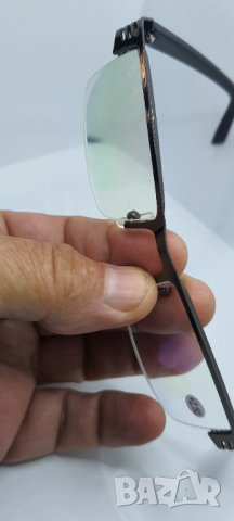 Диоптрични Очила +2.50, снимка 2 - Слънчеви и диоптрични очила - 35002291