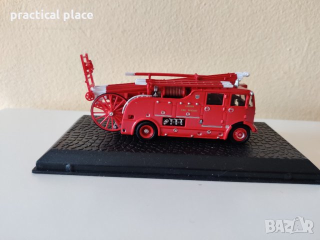 Метална количка - пожарна кола AEC Regent III на ATLAS, снимка 7 - Колекции - 33020754