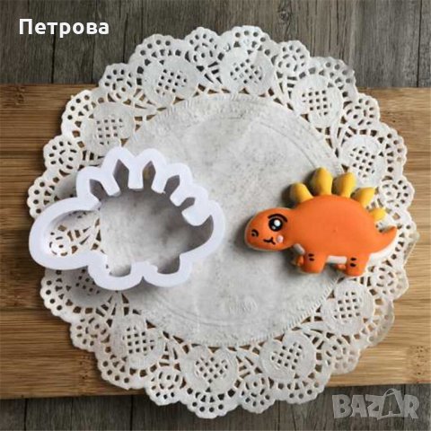 Резци за сладки – „Динозавърчета” – от 8 части, снимка 4 - Форми - 28481634