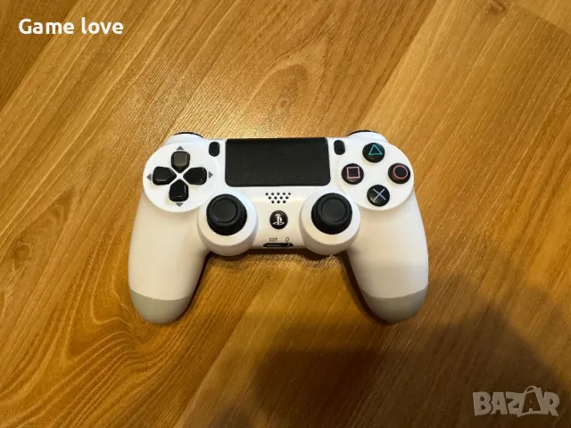 PlayStation 4 pro с 40+ игри ps4 pro white, снимка 4 - PlayStation конзоли - 47293891