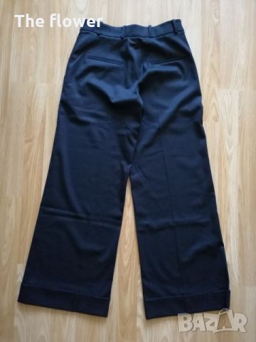 Оригинален панталон VALENTINO , снимка 4 - Панталони - 26853816