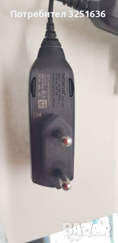 Оригинално Зарядно за NOKIA дебела букса за 3310,1100,7210,3510,3410,7250,8250,8310,7260,8850,8910, снимка 2 - Оригинални зарядни - 51505845