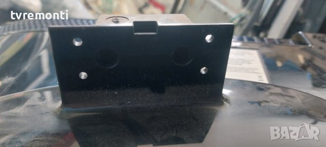 оригинална стойка телевизор CROWN модел ,TFT  LCD 22855 FHD, снимка 2 - Стойки, 3D очила, аксесоари - 40129150