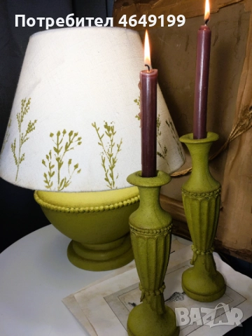 Настолна лампа плюс подарък - чифт свещници