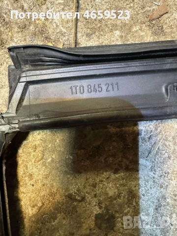 Уплътнения околу стъклта на задна лява врата на Vw Touran 1t0845211 само за 20лв., снимка 8 - Части - 52543916
