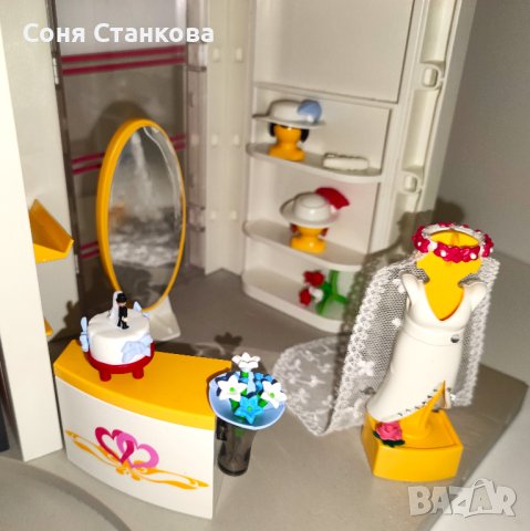 Playmobil 5485 - Двуетажен Мол/Магазин, снимка 18 - Образователни игри - 43182914