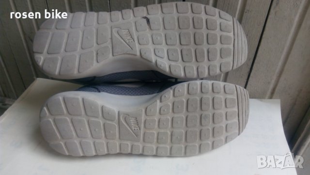 Оригинални маратонки'' Nike Roshe Run'' 36 номер, снимка 10 - Маратонки - 28302524