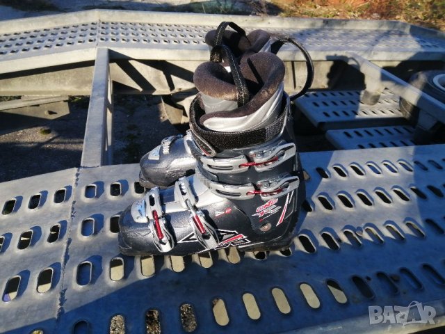 Ски обувки Nordika 44 номер. Налични номера от серията 30 31 32 33 34 35 36 37 38 39 40 41 42 43 , снимка 2 - Зимни спортове - 35228499