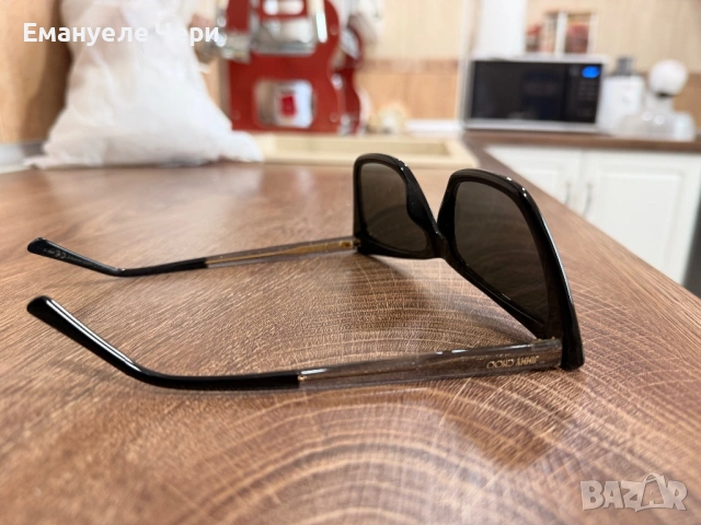 Слънчеви очила чисто нови, снимка 3 - Слънчеви и диоптрични очила - 53208708