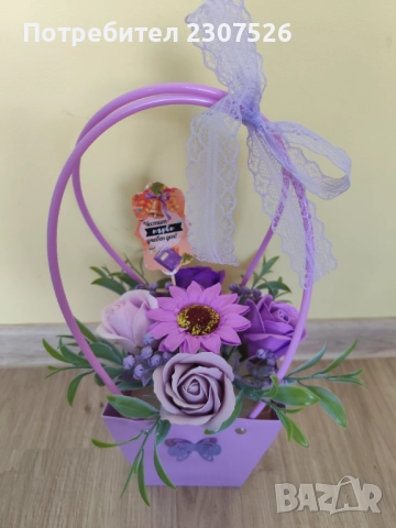 Кошнички с цветя , снимка 2 - Изкуствени цветя - 51584242